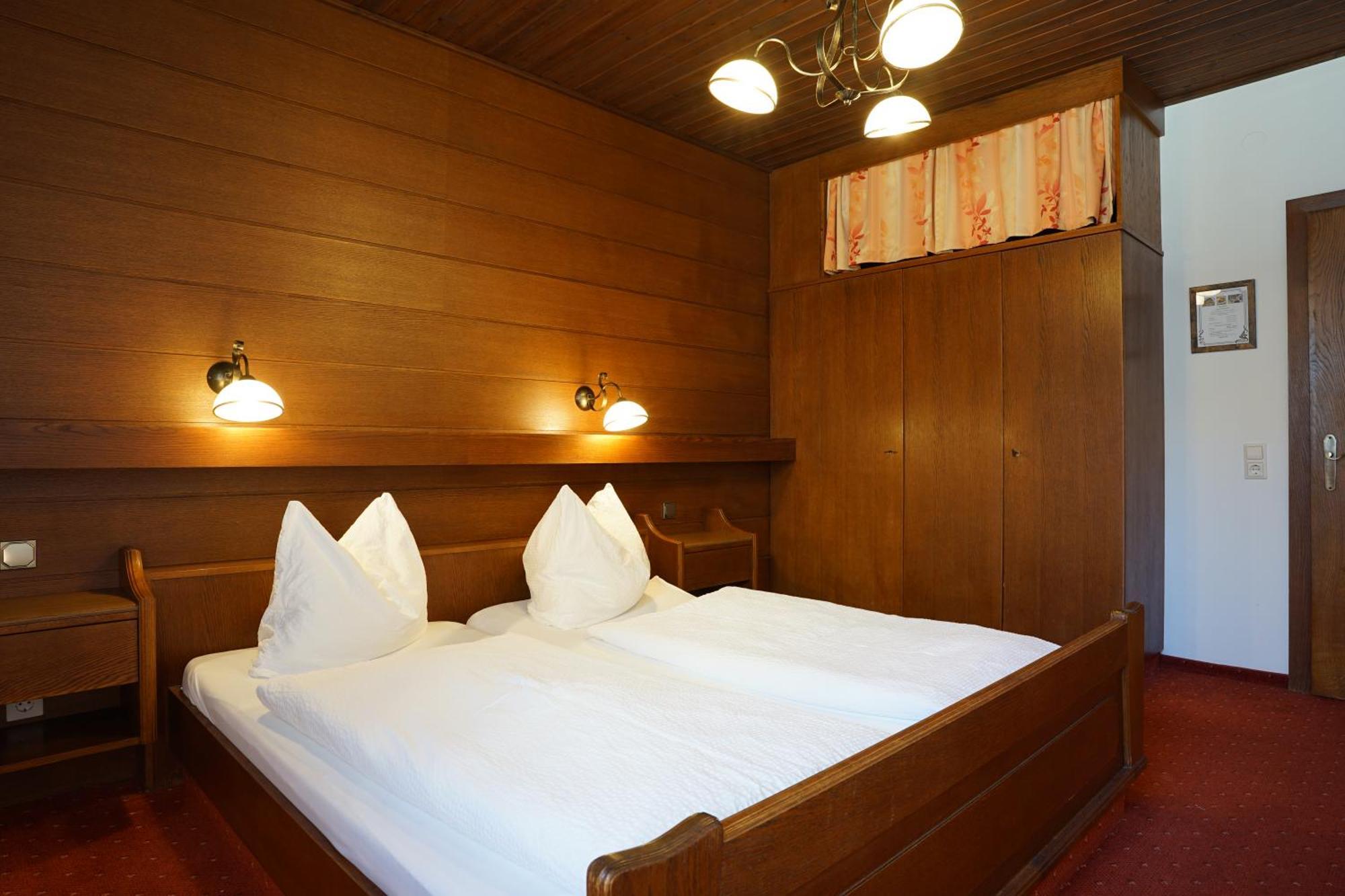 Gasthof-fleischerei Engl Inn Kotschach-Mauthen